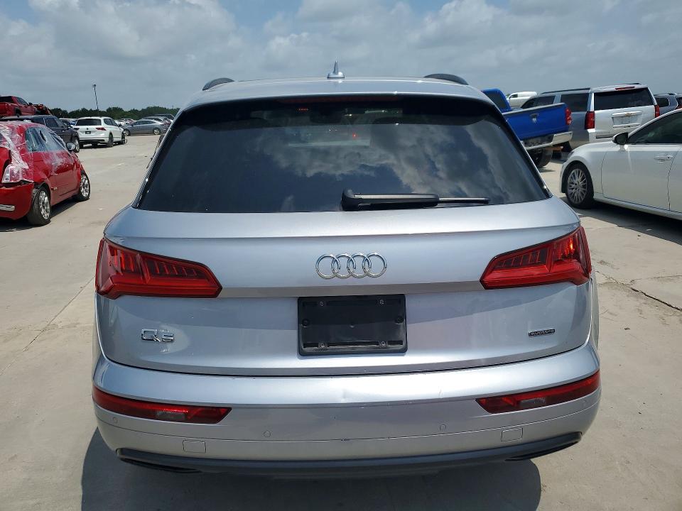 58428396 :رقم المزاد ، WA1BNAFY4K2040743 vin ، 2019 Audi Q5 مزاد بيع