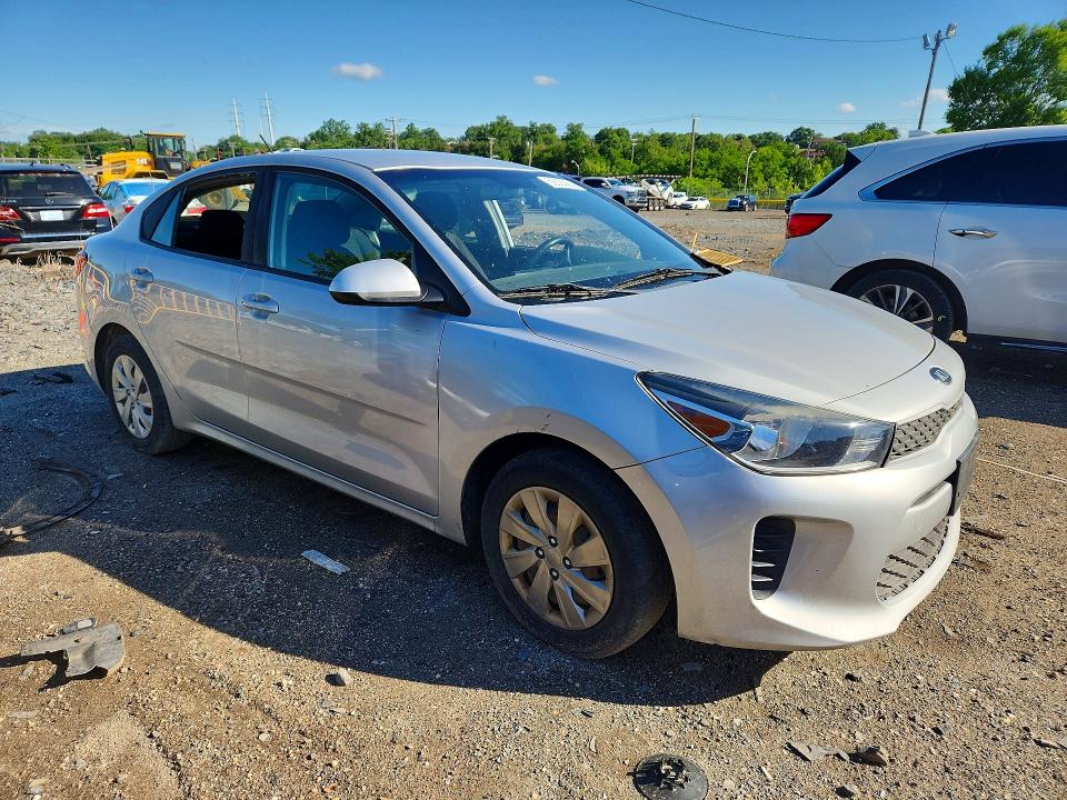 56825066 :رقم المزاد ، 3KPA24AB0KE221582 vin ، 2019 Kia Rio مزاد بيع