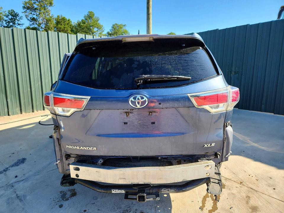 Продажа на аукционе авто 2016 Toyota Highlander, vin: 5TDKKRFH5GS502692, номер лота: 58627046