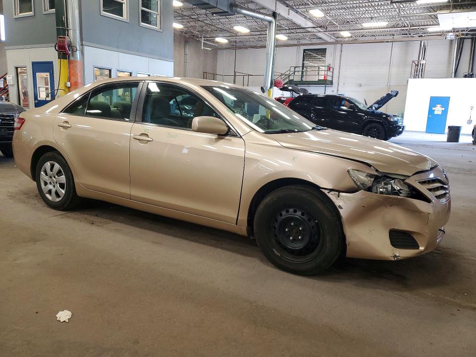 2010 Toyota Camry მანქანა იყიდება აუქციონზე, vin: 4T1BF3EK3AU053462, აუქციონის ნომერი: 57503066