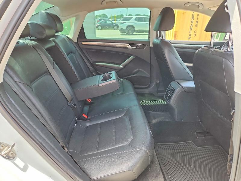 Продажа на аукционе авто 2016 Volkswagen Passat, vin: 1VWBT7A35GC005363, номер лота: 55823856