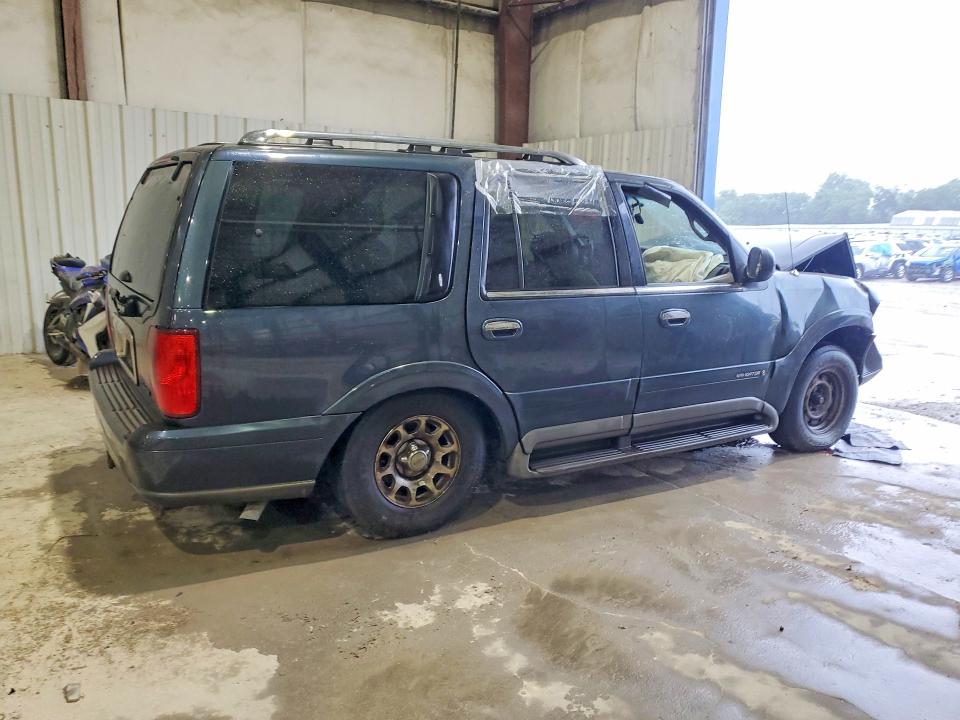 1999 Lincoln Navigator მანქანა იყიდება აუქციონზე, vin: 5LMRU27A0XLJ31243, აუქციონის ნომერი: 56061356