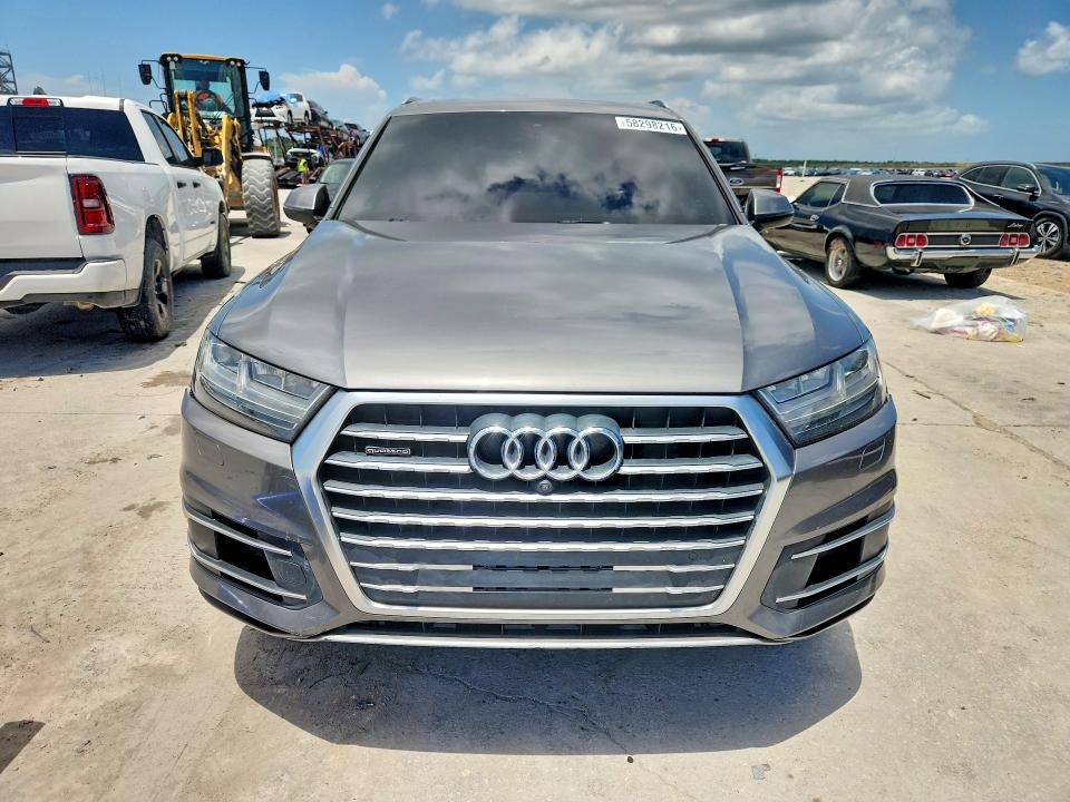 58298216 :رقم المزاد ، WA1LHAF77JD005183 vin ، 2018 Audi Q7 مزاد بيع