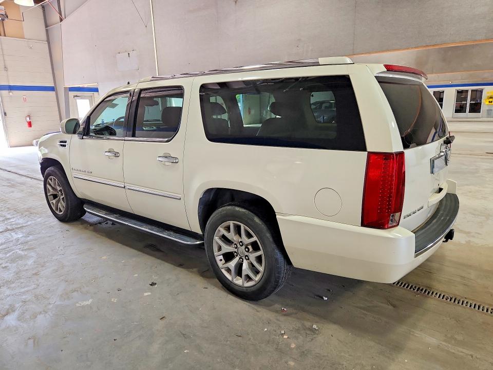 58977636 :رقم المزاد ، 1GYFK66827R205548 vin ، 2007 Cadillac Escalade مزاد بيع