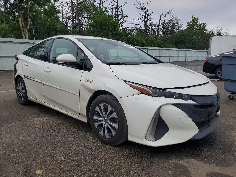 Продажа на аукционе авто 2020 Toyota Prius Prime, vin: JTDKARFP1L3126451, номер лота: 58736426