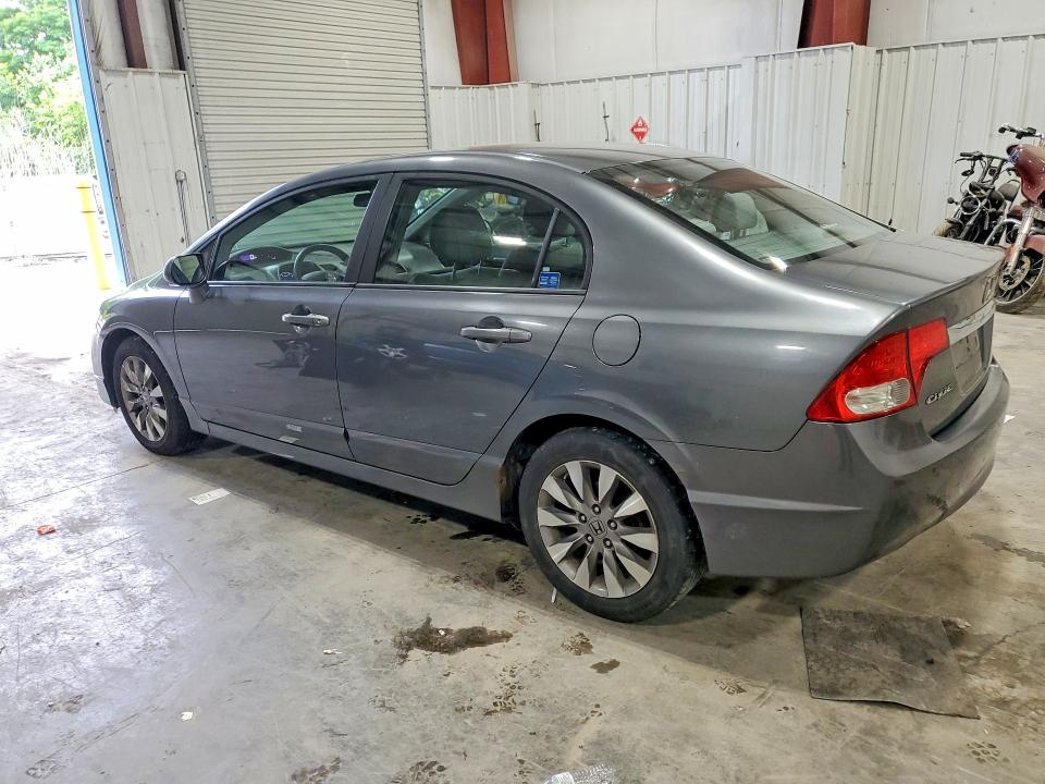 58884986 :رقم المزاد ، 19XFA1F87AE035573 vin ، 2010 Honda Civic مزاد بيع