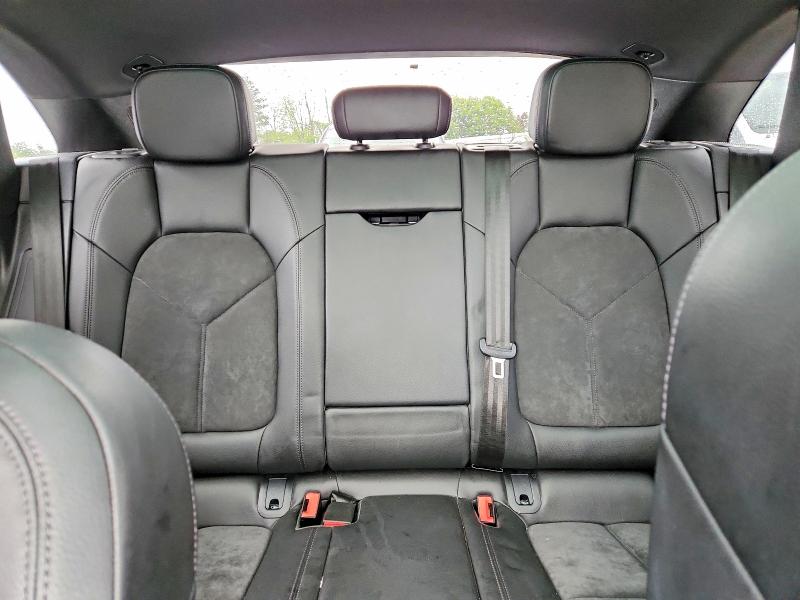 56874276 :رقم المزاد ، WP1AB2A52MLB35195 vin ، 2021 Porsche Macan مزاد بيع
