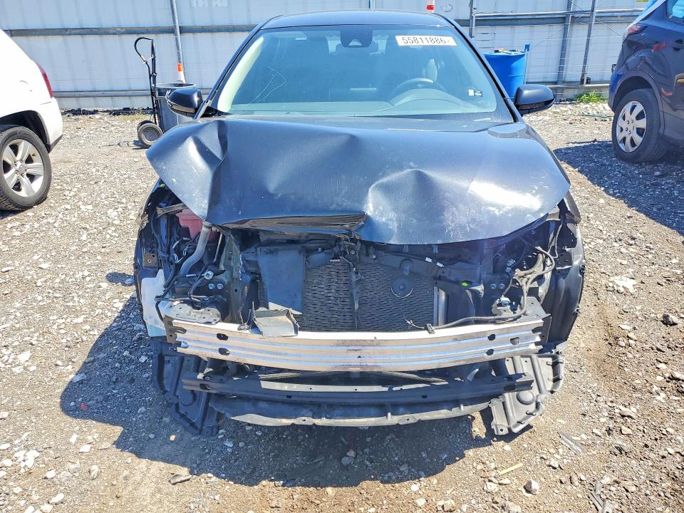 55811886 :رقم المزاد ، 5YFEPMAE4NP272390 vin ، 2022 Toyota Corolla مزاد بيع
