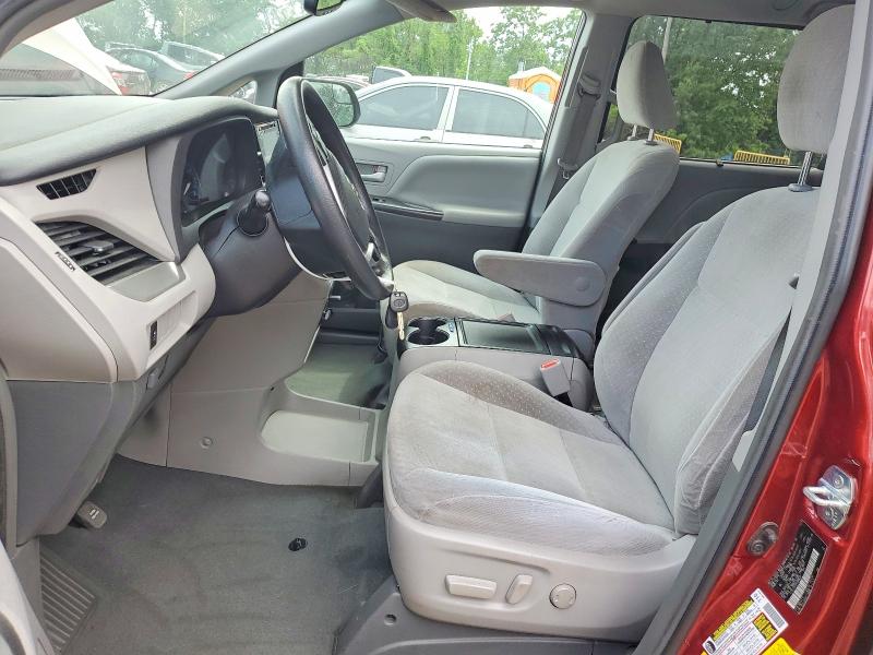 2019 Toyota Sienna მანქანა იყიდება აუქციონზე, vin: 5TDKZ3DC5KS988039, აუქციონის ნომერი: 57875156