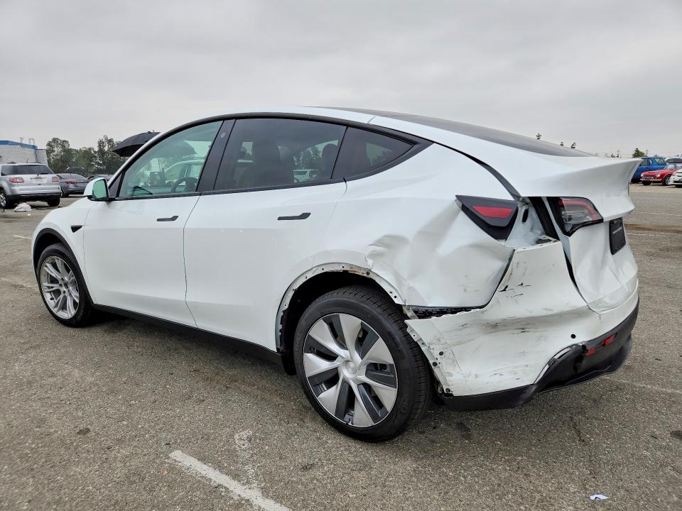 2022 Tesla Model Y მანქანა იყიდება აუქციონზე, vin: 7SAYGDEE0NF327813, აუქციონის ნომერი: 57919876