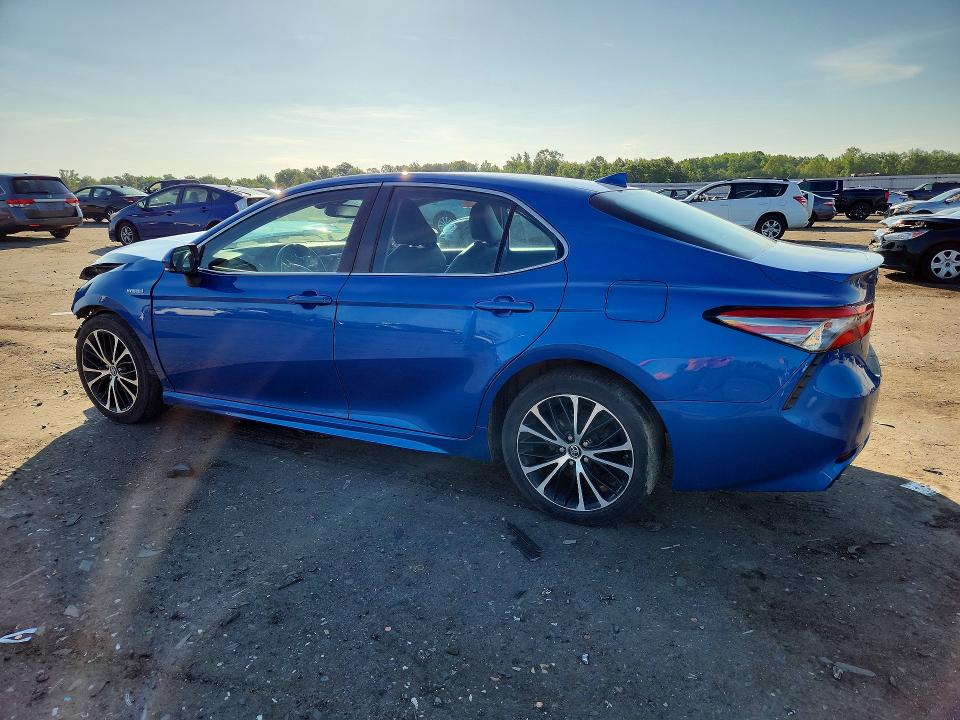 2019 Toyota Camry Hybrid მანქანა იყიდება აუქციონზე, vin: 4T1B21HKXKU012100, აუქციონის ნომერი: 56130406
