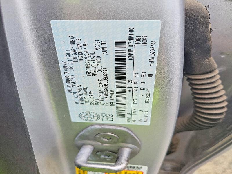 2020 Ford Escape მანქანა იყიდება აუქციონზე, vin: 1FMCU9J95LUB32327, აუქციონის ნომერი: 56589326