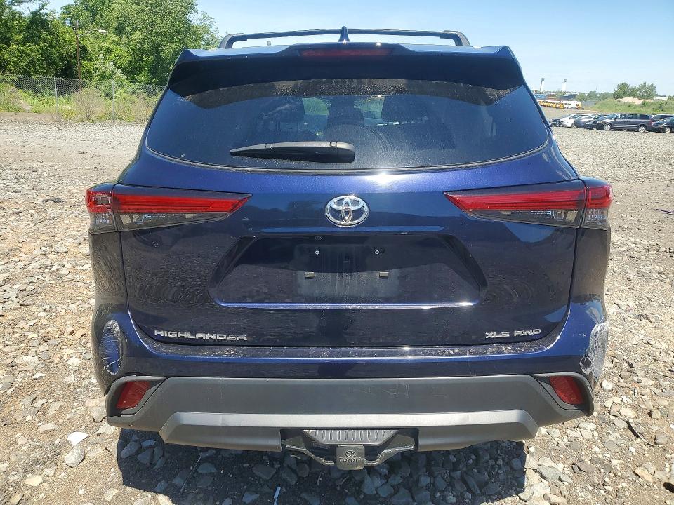 2022 Toyota Highlander მანქანა იყიდება აუქციონზე, vin: 5TDGZRBH5NS228138, აუქციონის ნომერი: 56893646