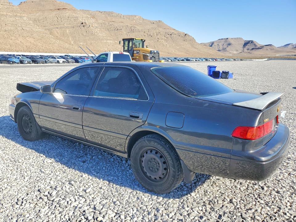 56538966 :رقم المزاد ، JT2BG22K2Y0493389 vin ، 2000 Toyota Camry مزاد بيع