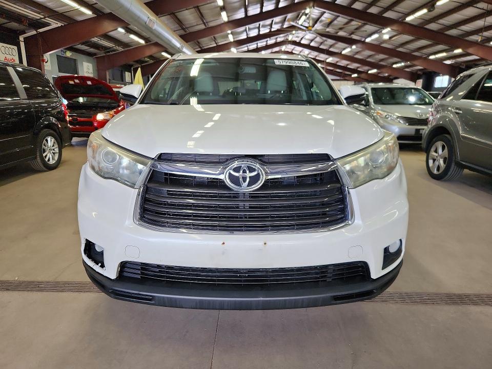 Продажа на аукционе авто 2015 Toyota Highlander, vin: 5TDJKRFH6FS081169, номер лота: 57990846