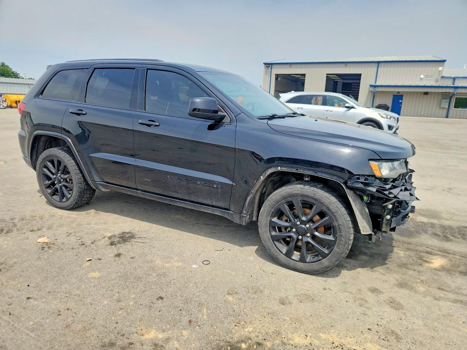 54704526 :رقم المزاد ، 1C4RJFAG0JC202808 vin ، 2018 Jeep Grand Cherokee مزاد بيع