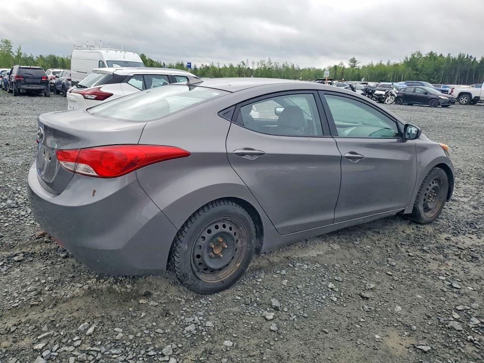57544596 :رقم المزاد ، 5NPDH4AEXDH454048 vin ، 2013 Hyundai Elantra مزاد بيع
