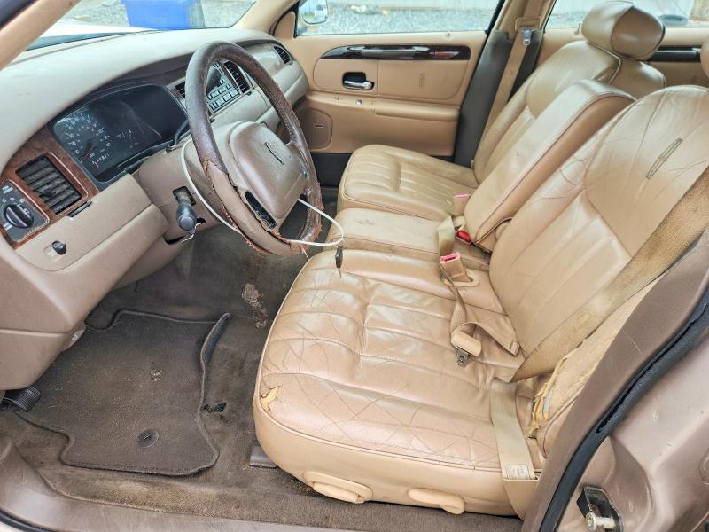 1998 Lincoln Town Car მანქანა იყიდება აუქციონზე, vin: 1LNFM81W4WY609310, აუქციონის ნომერი: 58183326