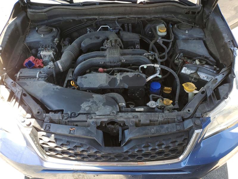 58610946 :رقم المزاد ، JF2SJADC9FH577265 vin ، 2015 Subaru Forester مزاد بيع