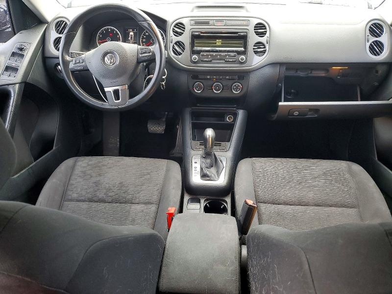 2013 Volkswagen Tiguan მანქანა იყიდება აუქციონზე, vin: WVGBV3AX5DW584594, აუქციონის ნომერი: 55428786