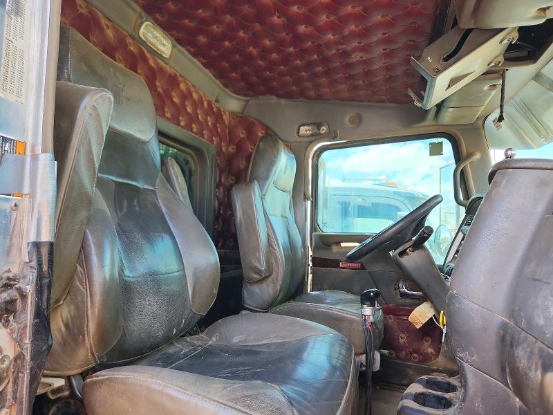 Продажа на аукционе авто 2016 Kw T800, vin: 1NKDX4TX0GJ978689, номер лота: 54903366