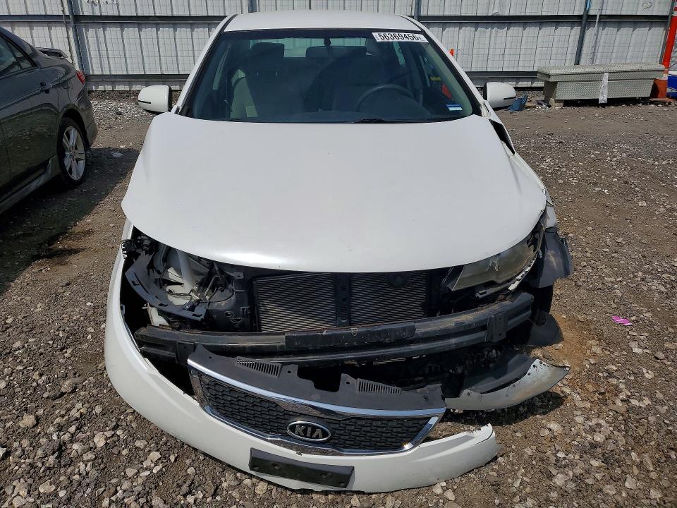 2011 Kia Forte მანქანა იყიდება აუქციონზე, vin: KNAFU4A25B5885126, აუქციონის ნომერი: 56369456