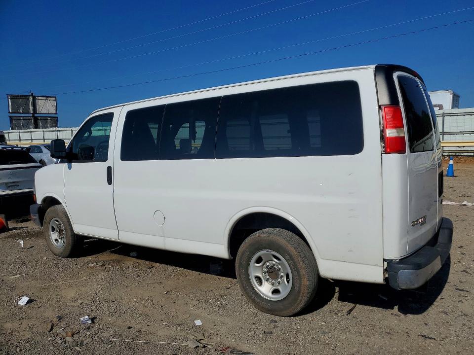 57347056 :رقم المزاد ، 1GAZGMFG5G1167837 vin ، 2016 Chevrolet Express G3500 مزاد بيع