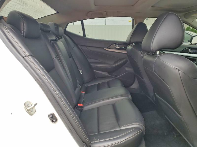 Auction sale of the 2017 Nissan Maxima, vin: 1N4AA6AP0HC440946, lot number: 58909176