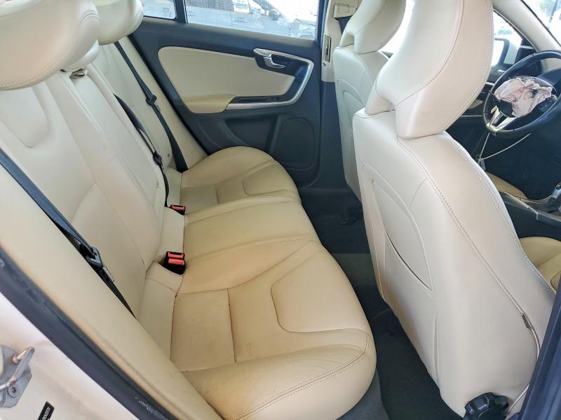 2017 Volvo S60 მანქანა იყიდება აუქციონზე, vin: YV126MFL7H2422731, აუქციონის ნომერი: 57040916