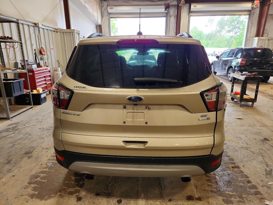 2018 Ford Escape მანქანა იყიდება აუქციონზე, vin: 1FMCU9GD4JUD07207, აუქციონის ნომერი: 56824616