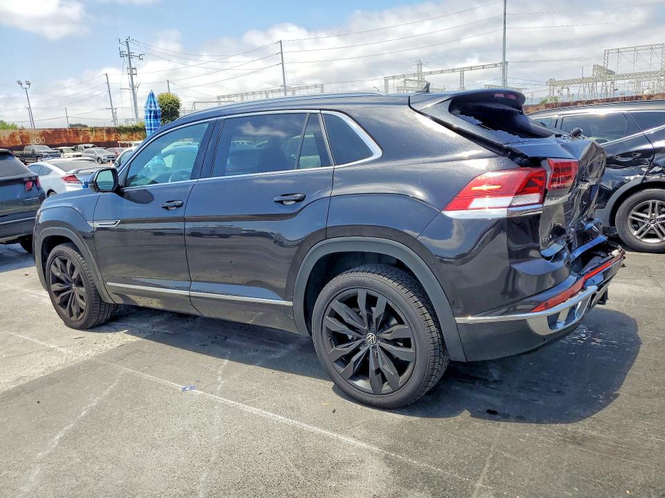 2020 Volkswagen Atlas Cross Sport მანქანა იყიდება აუქციონზე, vin: 1V2TE2CA6LC221585, აუქციონის ნომერი: 57921886
