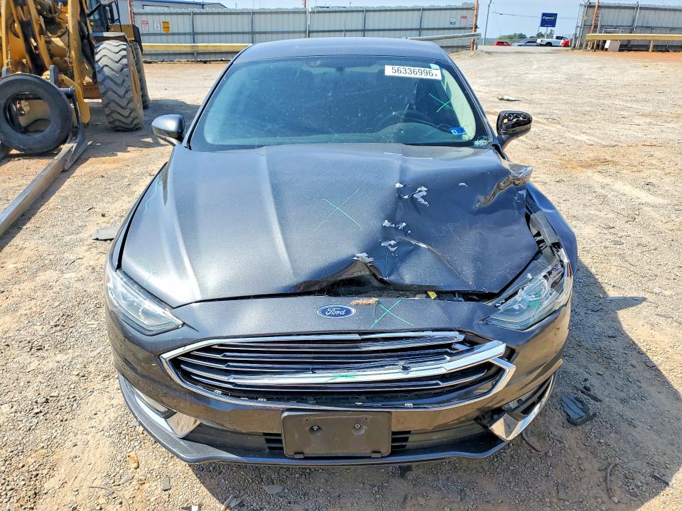 56336996 :رقم المزاد ، 3FA6P0HD3JR175024 vin ، 2018 Ford Fusion مزاد بيع
