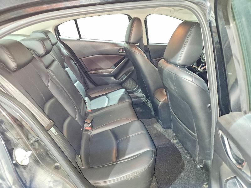 Продаж на аукціоні авто 2018 Mazda 3, vin: 3MZBN1V35JM162561, номер лоту: 57677586