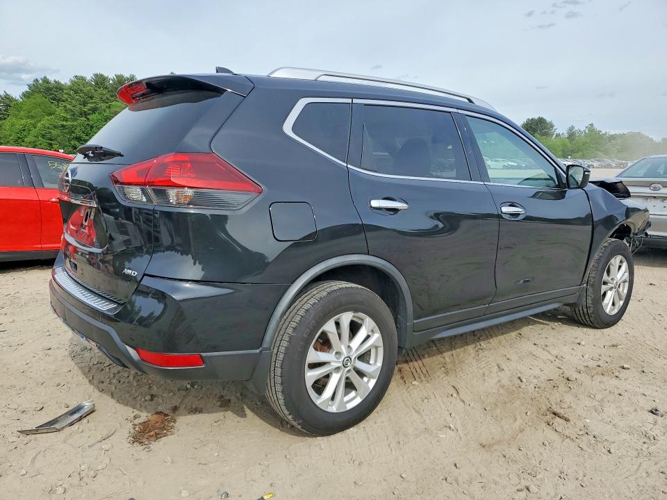 55895306 :رقم المزاد ، JN8AT2MV2JW320761 vin ، 2018 Nissan Rogue مزاد بيع