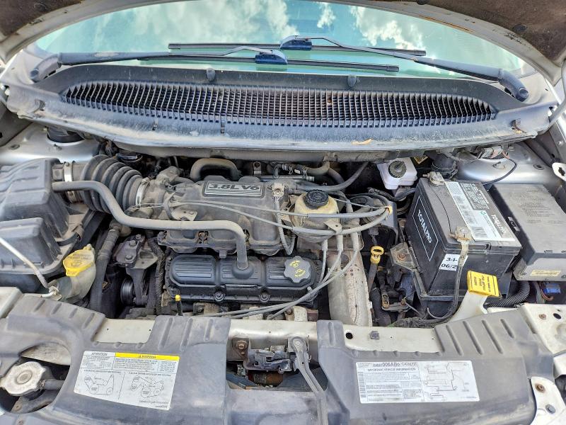 58829176 :رقم المزاد ، 2C4GP54L95R180569 vin ، 2005 Chrysler Town & Country مزاد بيع