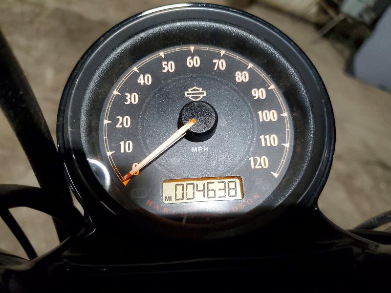 56046216 :رقم المزاد ، 1HD1LC317FC403917 vin ، 2015 Harley-davidson Xl1200 مزاد بيع