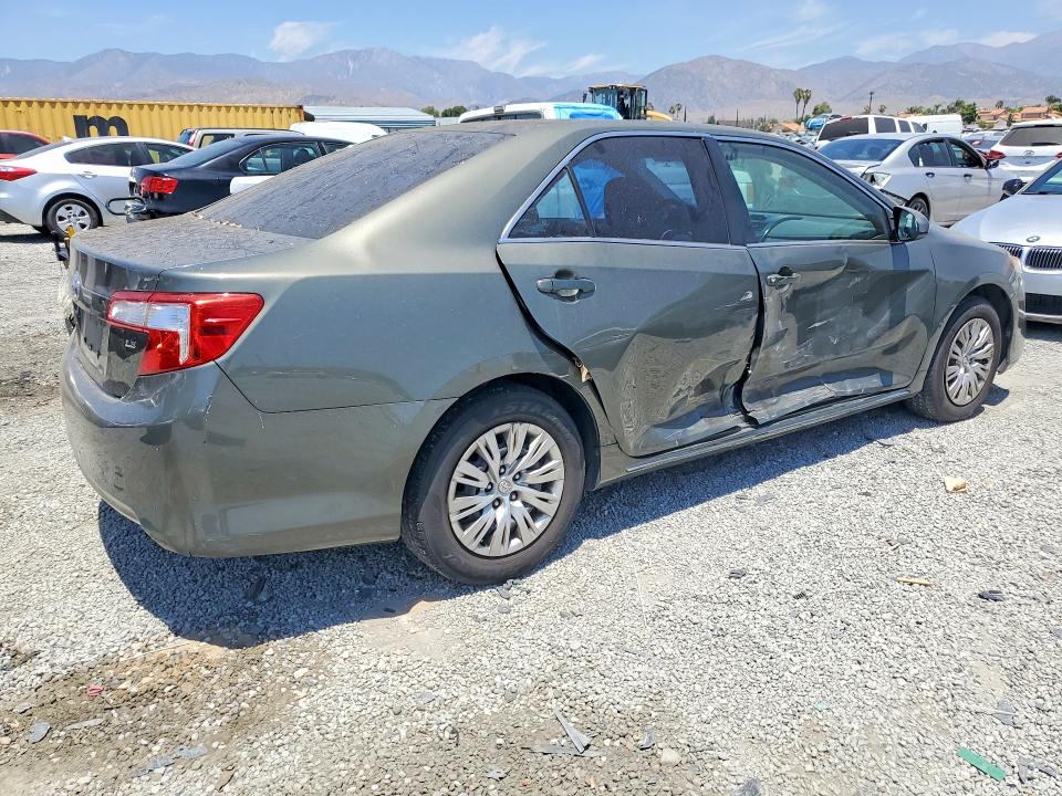 56787356 :رقم المزاد ، 4T4BF1FKXER380696 vin ، 2014 Toyota Camry مزاد بيع