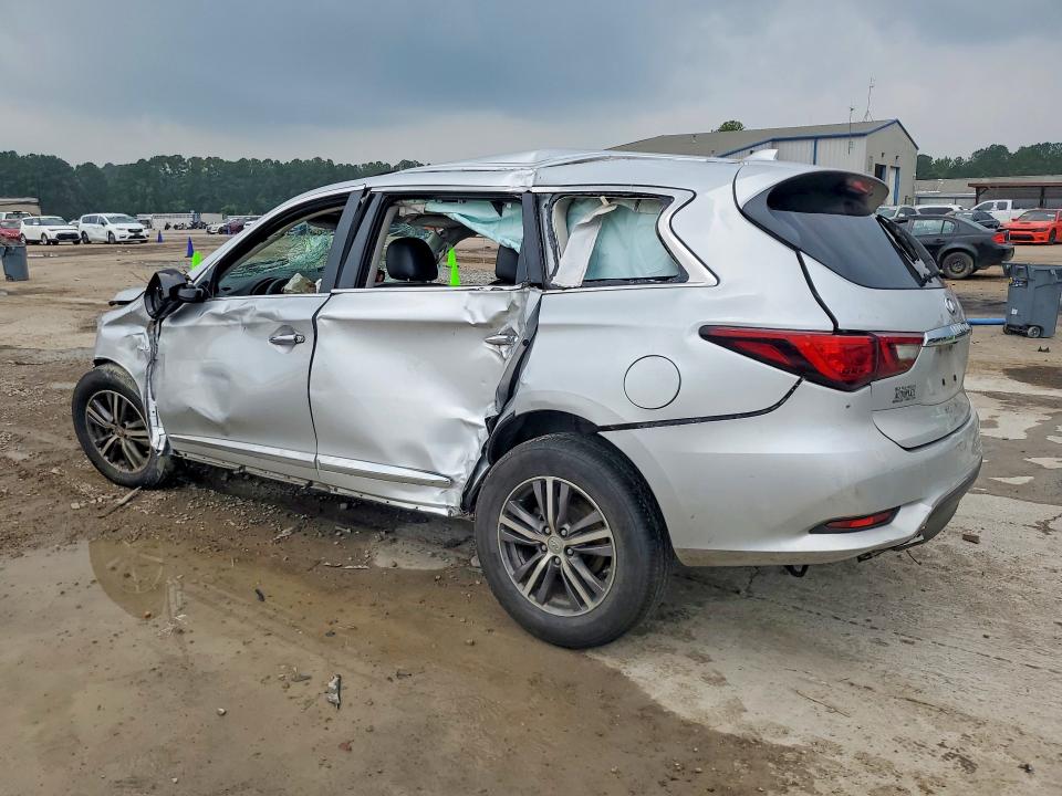 58071076 :رقم المزاد ، 5N1DL0MNXJC528526 vin ، 2018 Infiniti Qx60 مزاد بيع