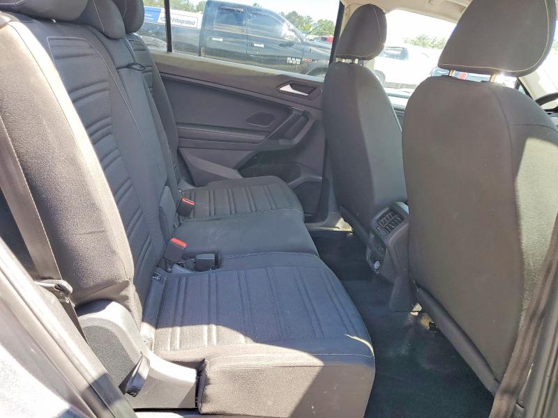 2024 Volkswagen Tiguan მანქანა იყიდება აუქციონზე, vin: 3VVRB7AX1RM032702, აუქციონის ნომერი: 55865396