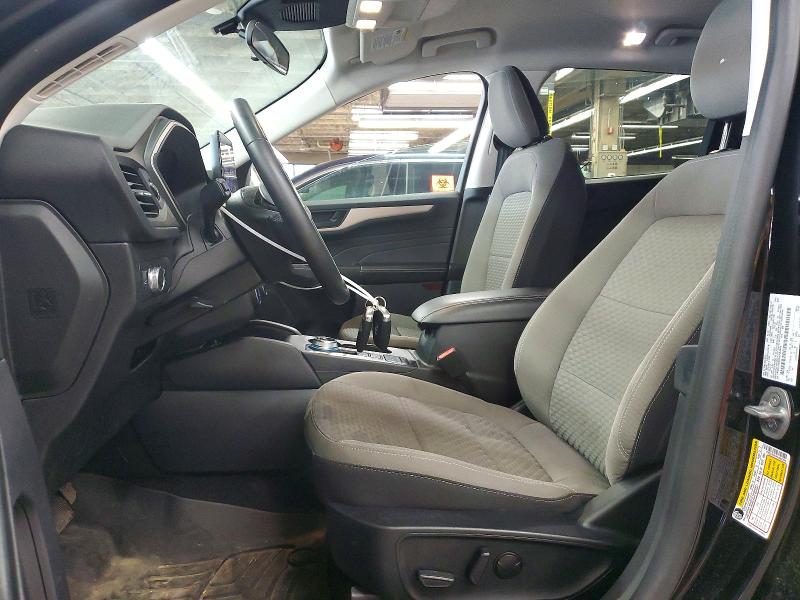 Продажа на аукционе авто 2022 Ford Escape, vin: 1FMCU9G60NUA82890, номер лота: 58291116