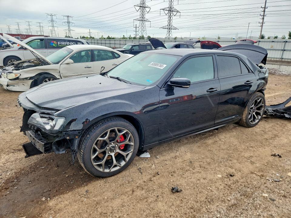 2015 Chrysler 300 მანქანა იყიდება აუქციონზე, vin: 2C3CCABT7FH736136, აუქციონის ნომერი: 58989766