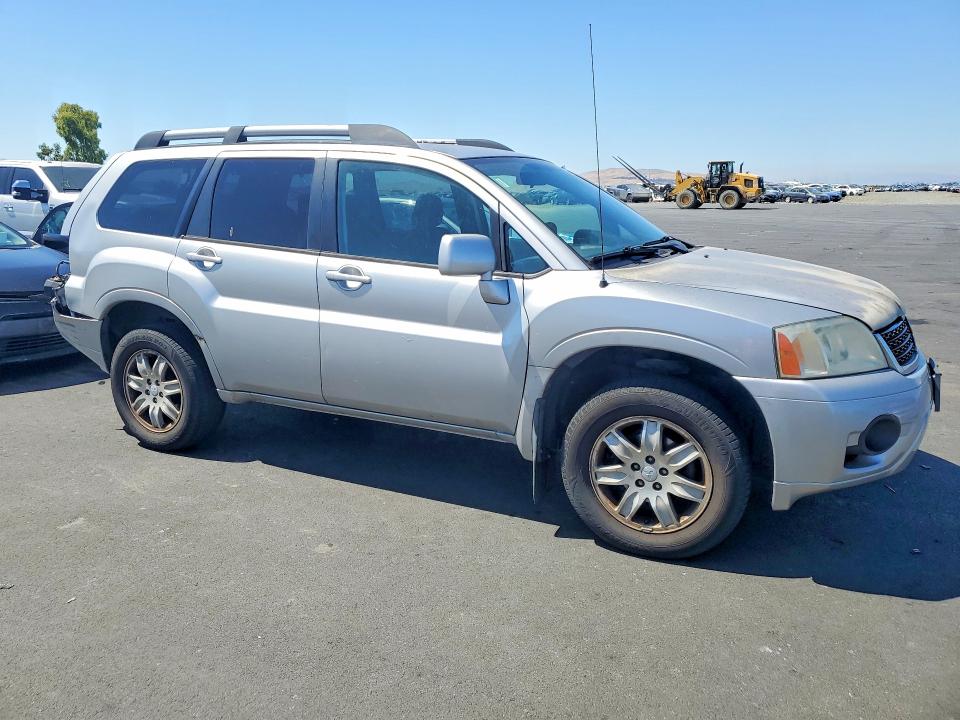 2011 Mitsubishi Endeavor მანქანა იყიდება აუქციონზე, vin: 4A4JN2AS5BE031521, აუქციონის ნომერი: 57609236
