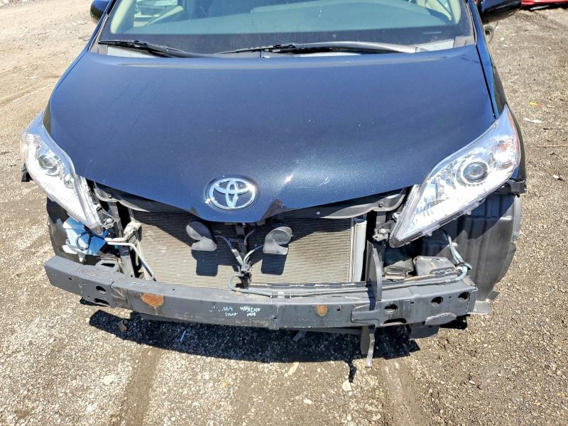 56432396 :رقم المزاد ، 5TDYK3DC2FS634029 vin ، 2015 Toyota Sienna مزاد بيع