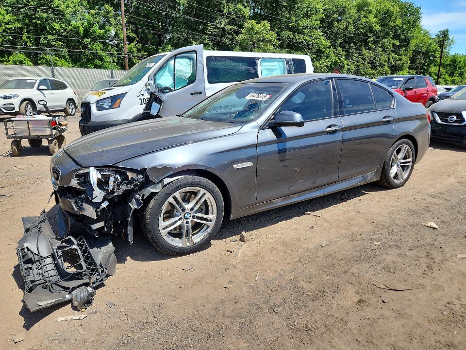 55476266 :رقم المزاد ، WBA5A5C56GD527659 vin ، 2016 Bmw 528 مزاد بيع