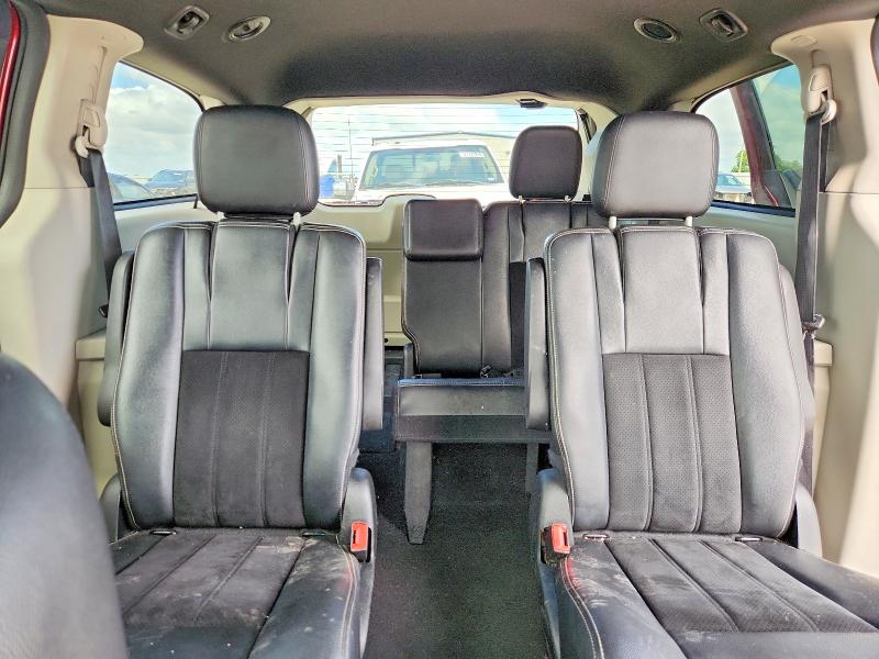 57712556 :رقم المزاد ، 2C4RDGCG2JR266673 vin ، 2018 Dodge Grand Caravan مزاد بيع