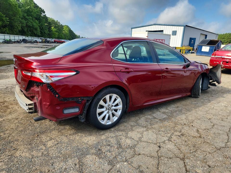 Aukcja sprzedaży 2018 Toyota Camry, vin: 4T1B11HK7JU521630, numer aukcji: 57626056