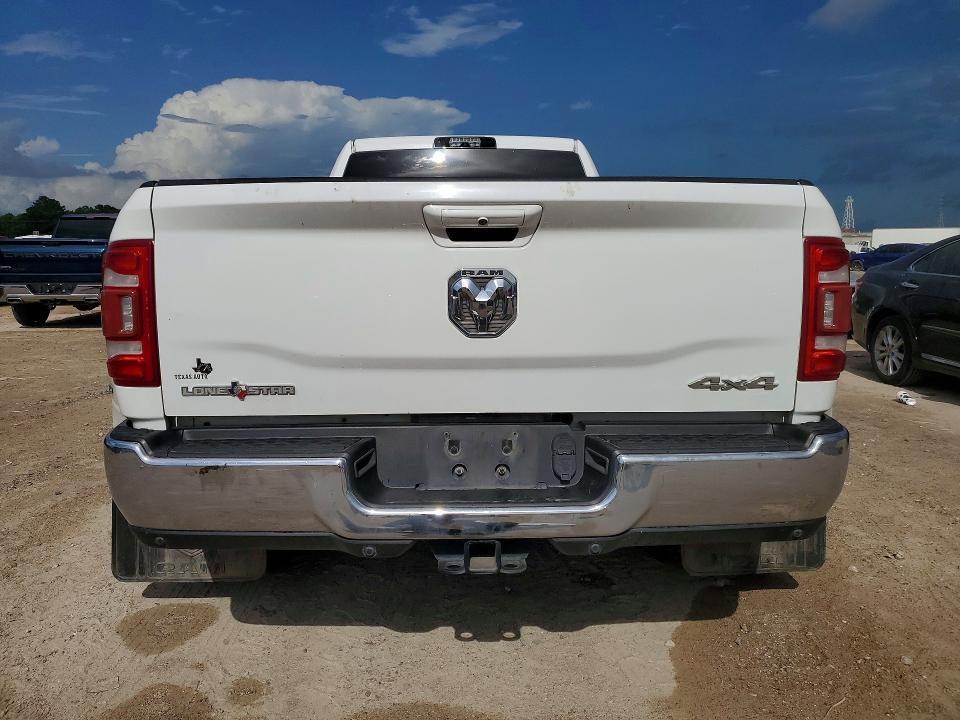 55824826 :رقم المزاد ، 3C63RRHL4MG550672 vin ، 2021 Ram 3500 مزاد بيع