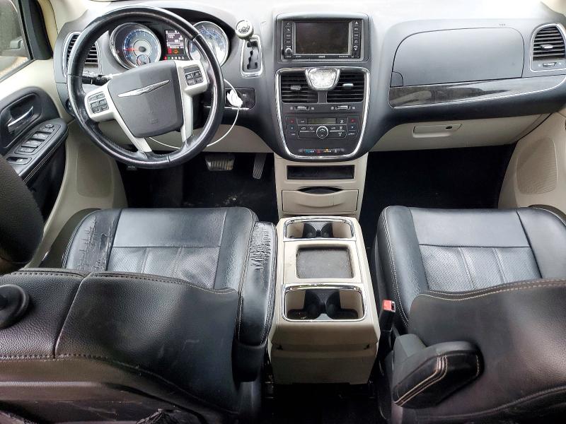 2015 Chrysler Town & Country მანქანა იყიდება აუქციონზე, vin: 2C4RC1CG7FR756355, აუქციონის ნომერი: 58686116