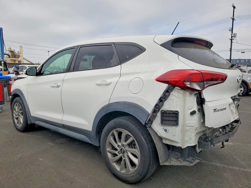 2017 Hyundai Tucson მანქანა იყიდება აუქციონზე, vin: KM8J23A48HU555439, აუქციონის ნომერი: 57611376