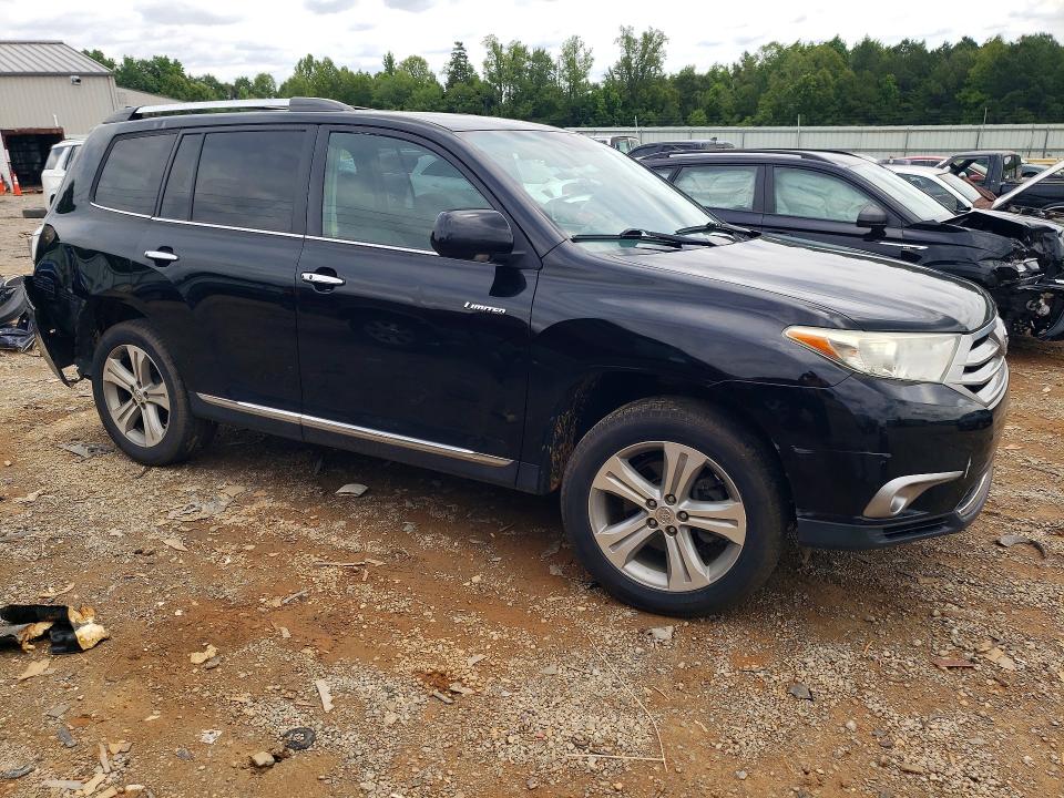 Продажа на аукционе авто 2013 Toyota Highlander, vin: 5TDYK3EH5DS107111, номер лота: 57882776